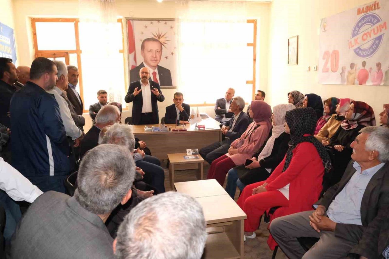 Milletvekili Açıkkapı: “Vatandaşa bedava ev vereceğiz diyenler, bugün onları kapı dışarı ediyor”