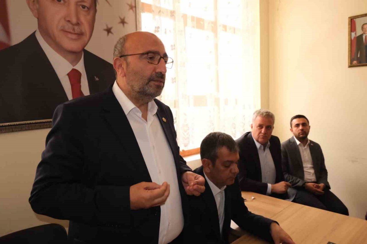 Milletvekili Açıkkapı: “Vatandaşa bedava ev vereceğiz diyenler, bugün onları kapı dışarı ediyor”