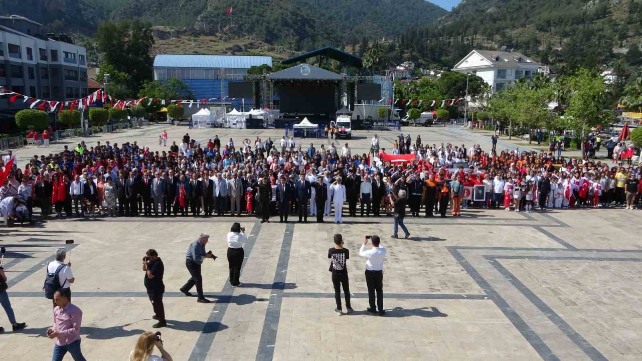 Fethiye’de 19 Mayıs törenine yoğun katılım oldu
