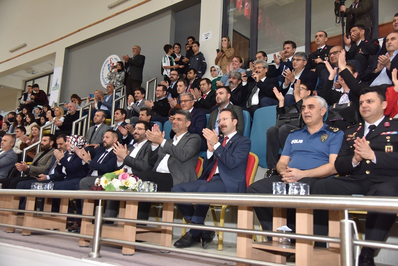 Kartepe’de 19 Mayıs coşkusu