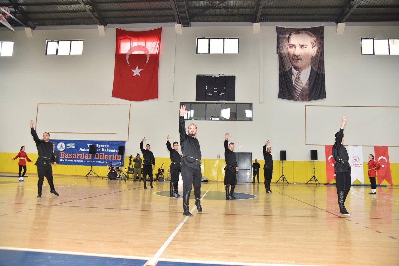 Kartepe’de 19 Mayıs coşkusu