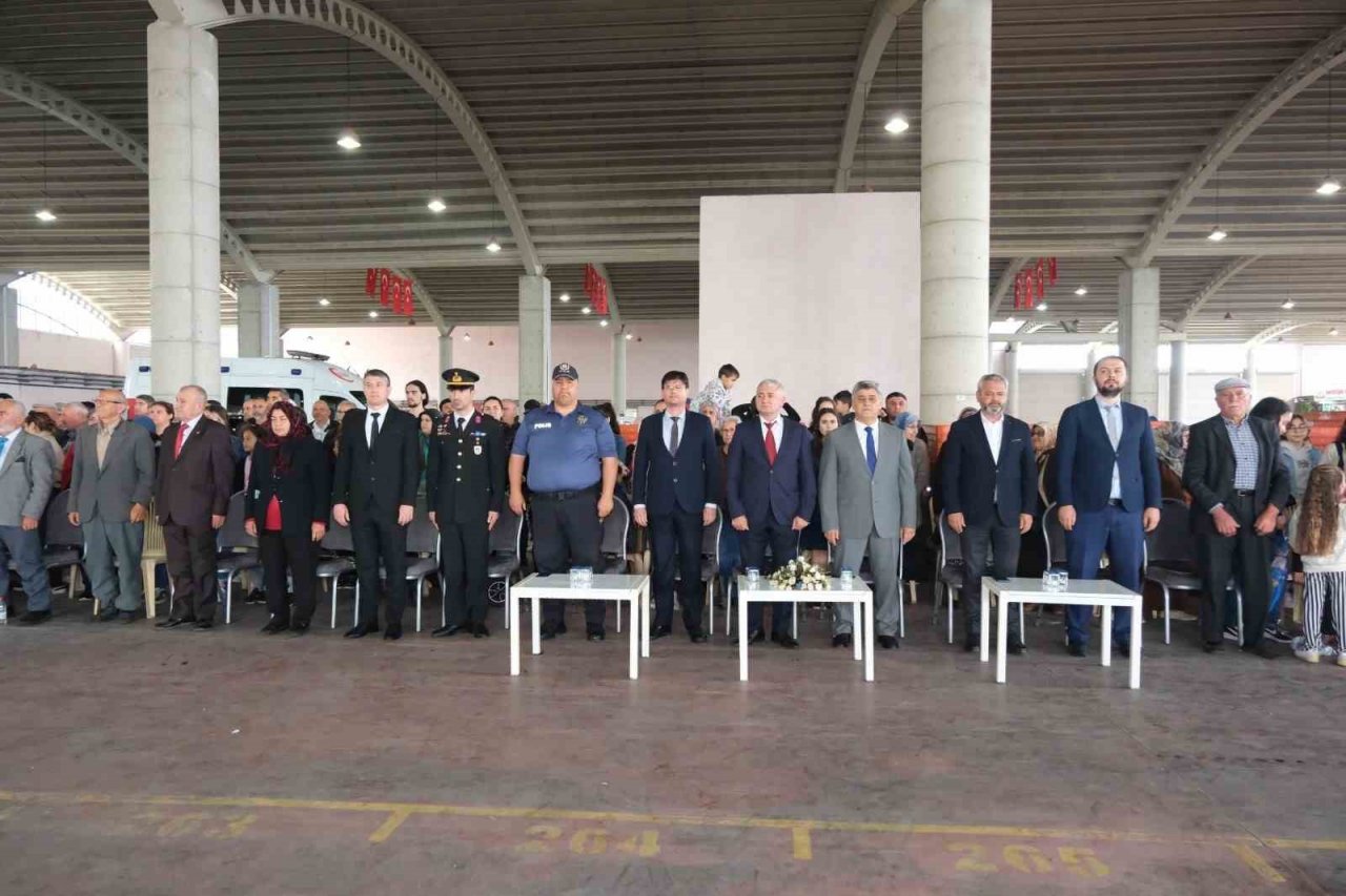 Kuyucak’ta 19 Mayıs törenleri yapıldı