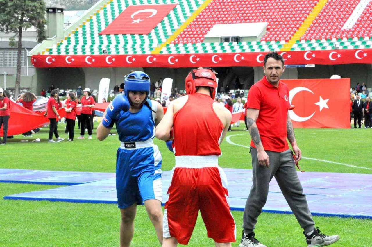 Muğla’da 19 Mayıs coşkuyla kutlandı