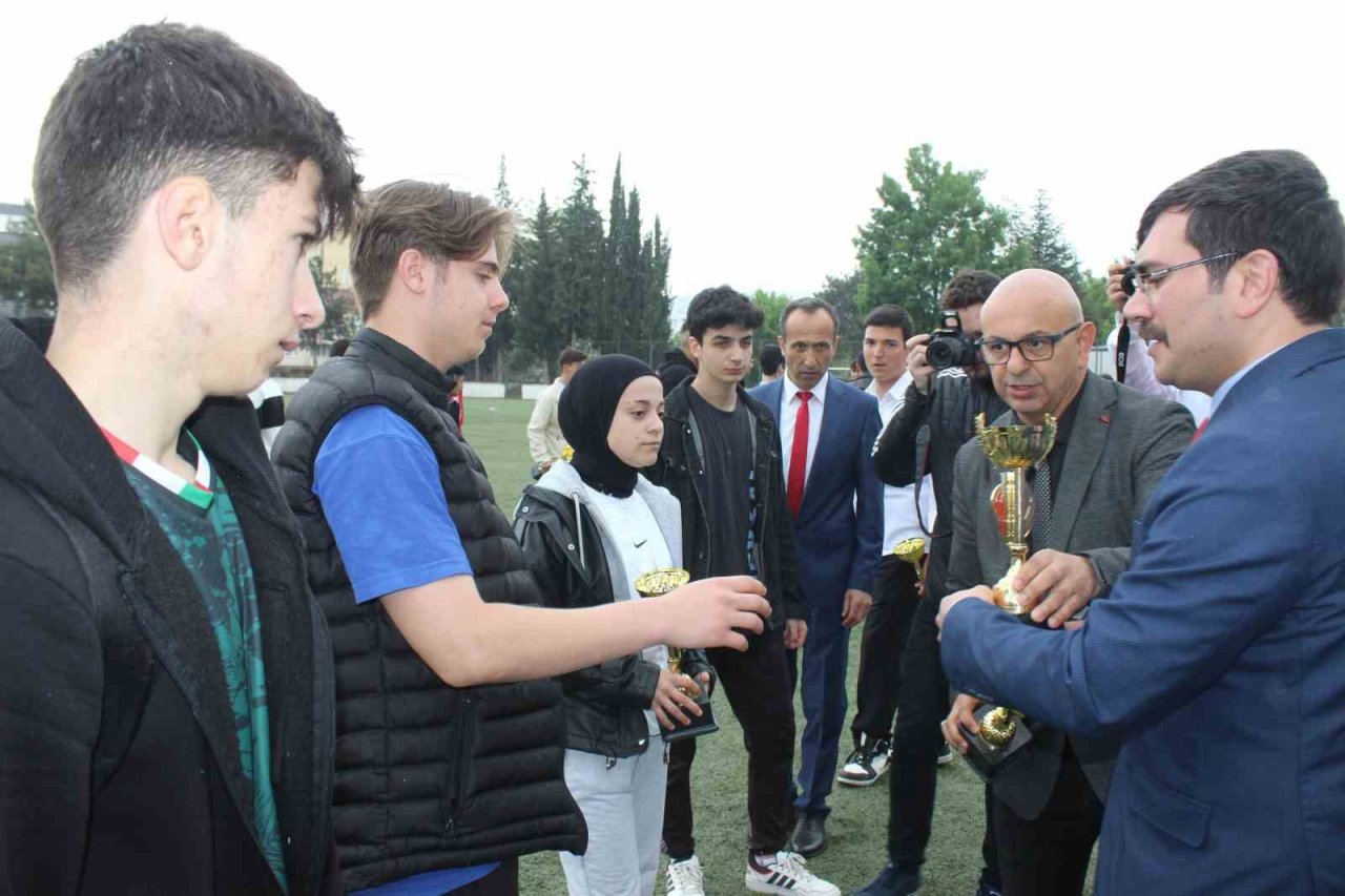 Osmaneli ’de 19 Mayıs coşkuyla kutlandı