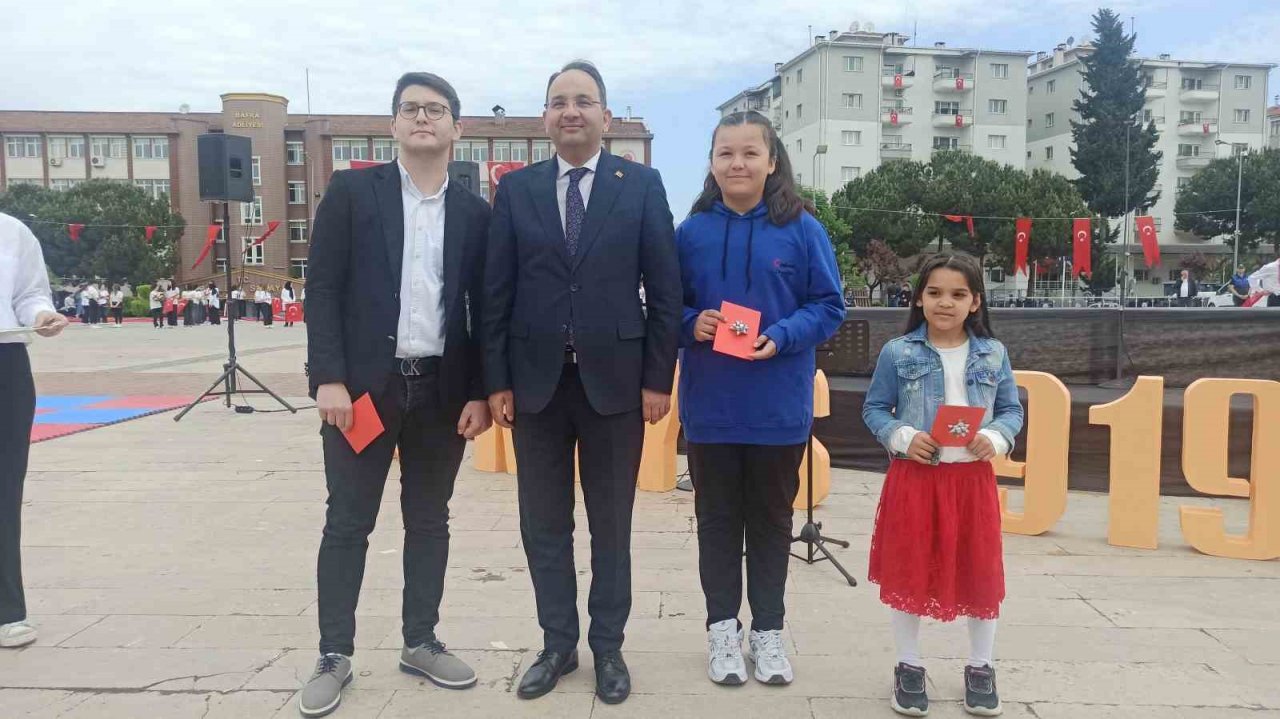 Bafra’da Atatürk’ü Anma, Gençlik ve Spor Bayramı çeşitli etkinlikleri