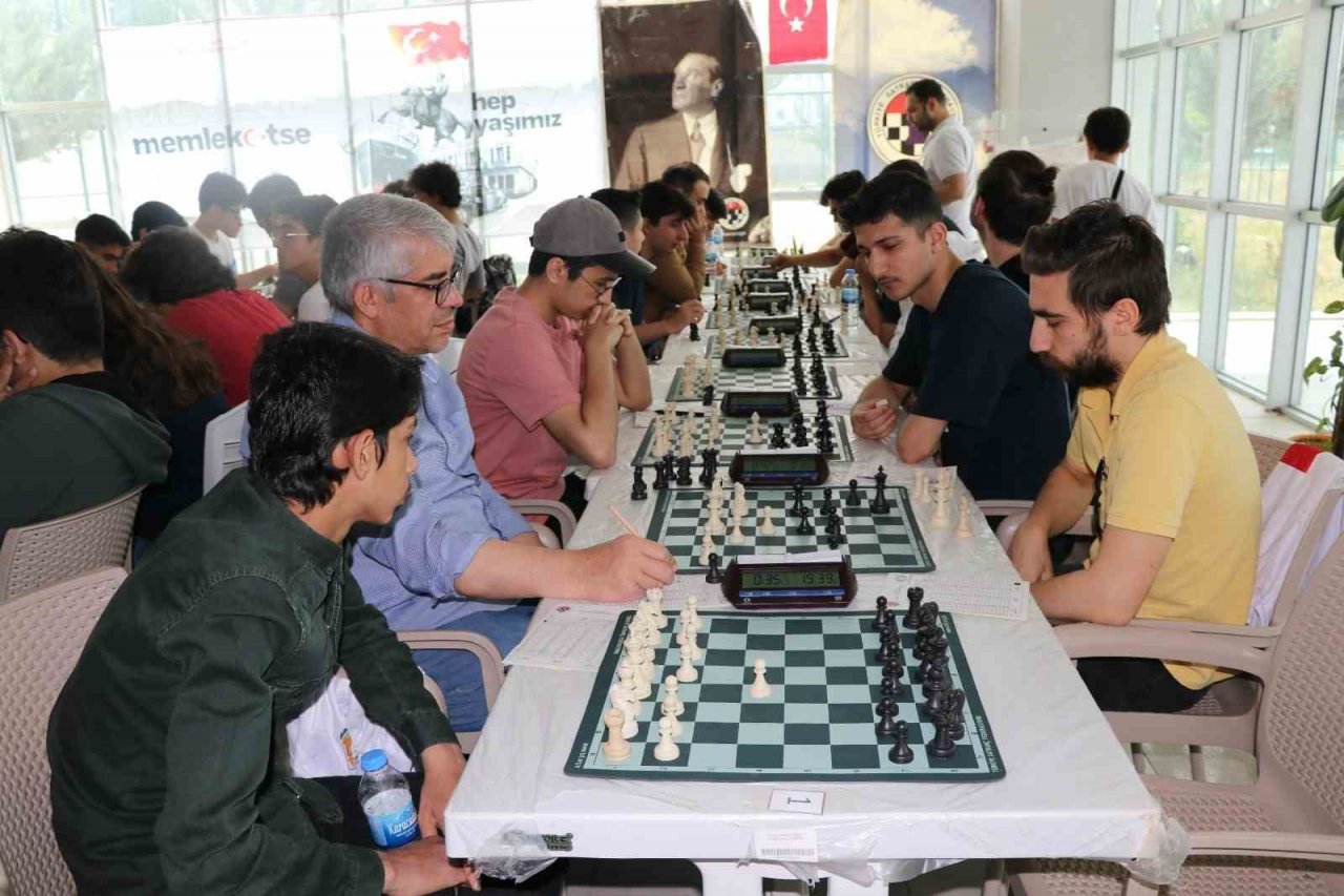 Şanlıurfa’da 19 Mayıs satranç turnuvası