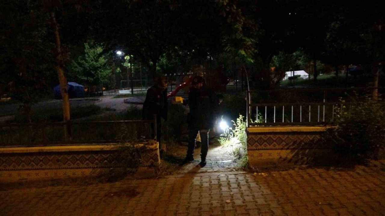 Tartıştığı şahısların üzerine kurşun yağdırdı: 3 yaralı