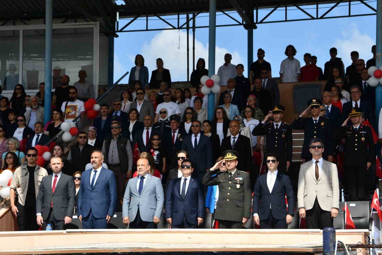 Söke’de 19 Mayıs coşkuyla kutlandı