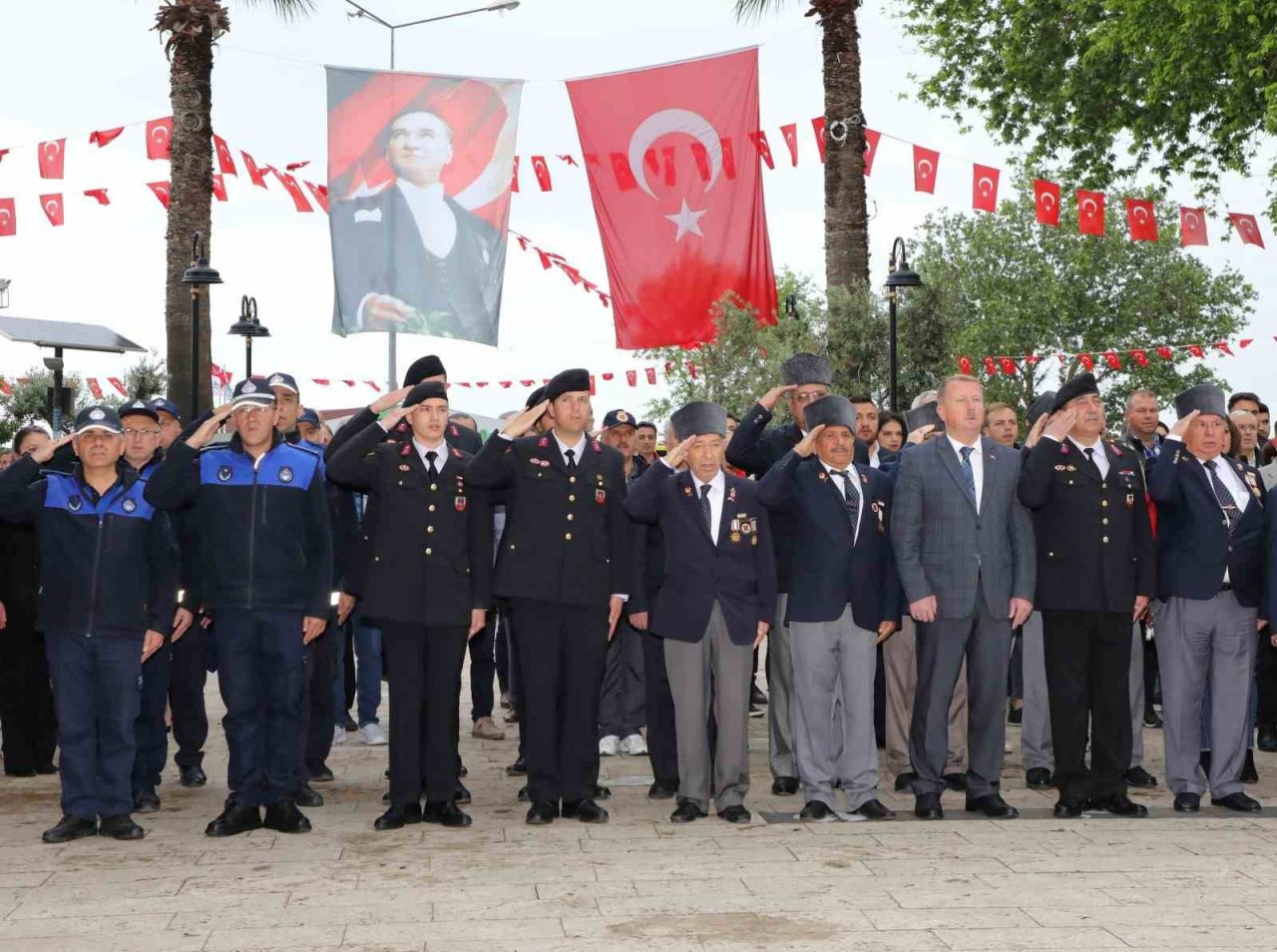 Mudanya’da coşkulu kutlama