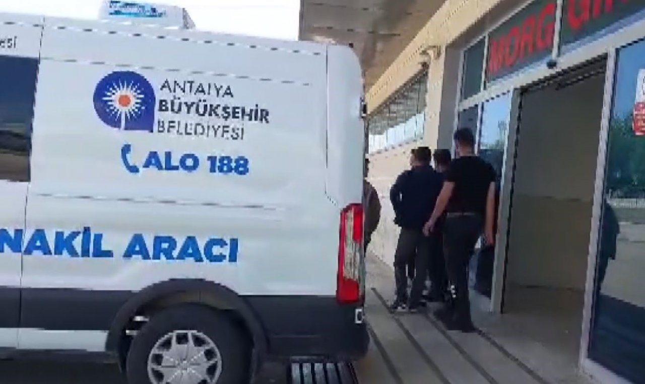 Antalya’da tatile geldiği gün boğularak hayatını kaybetti