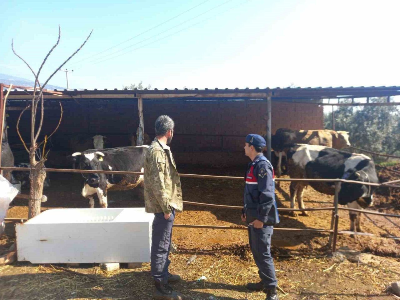 Jandarma, çiftçileri bilgilendirdi