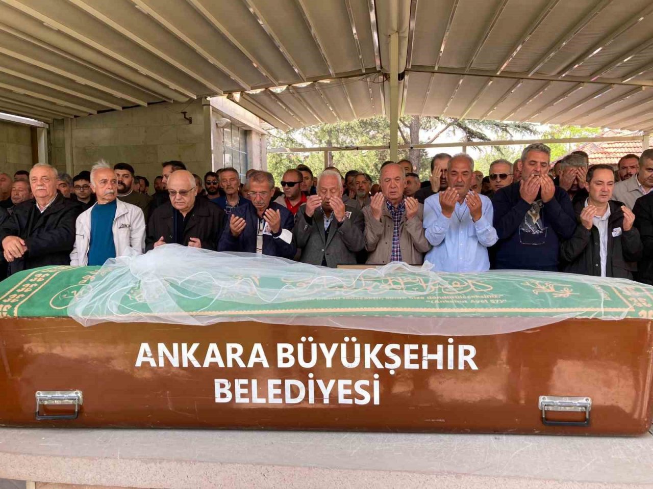 Zafer Partisi Basın Danışmanı Ceren Gürkan toprağa verildi