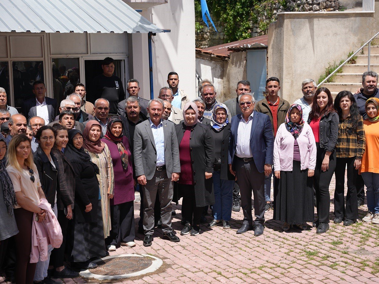 Milletvekili Şahin Tin, 28 Mayıs için Denizli’yi karış karış gezmeyi sürdürüyor