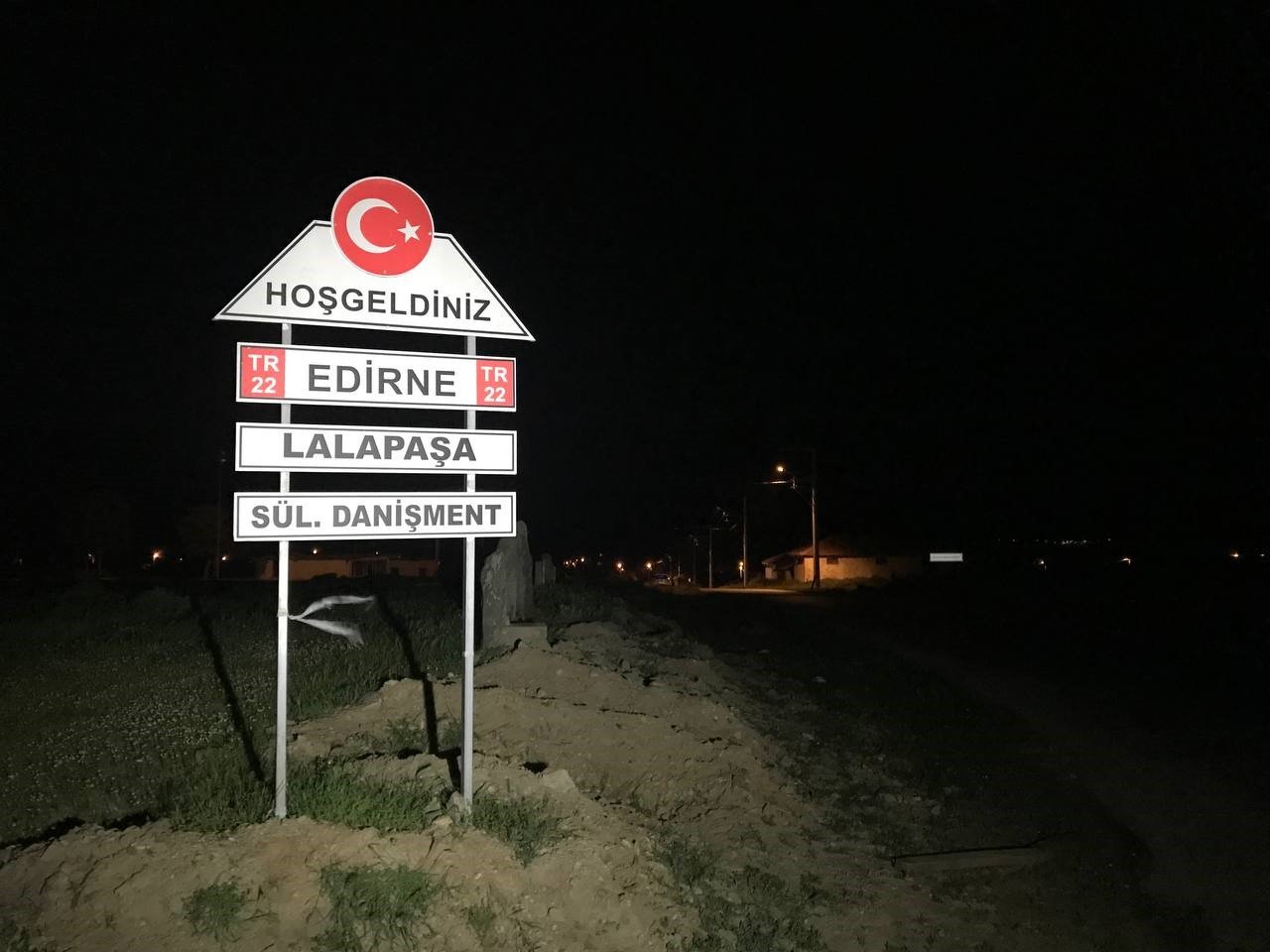 Edirne’de mültecileri taşıyan araç kaza yaptı: 1 ölü, 10 yaralı