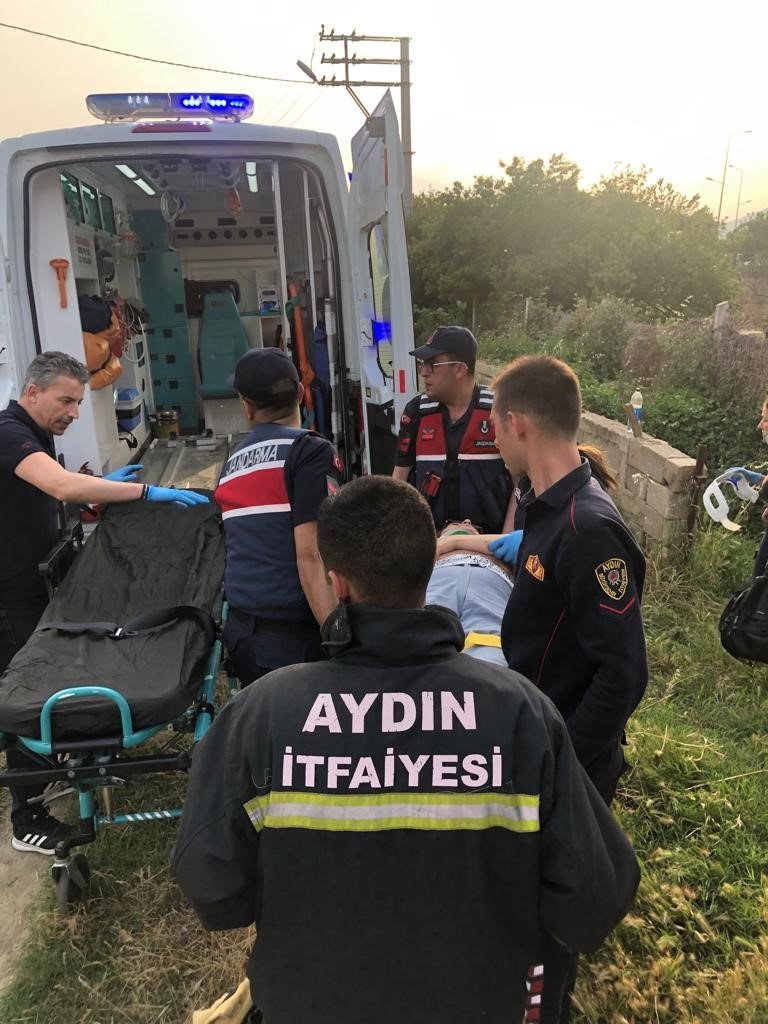 Aydın’da otomobil şarampole uçtu: 2 yaralı