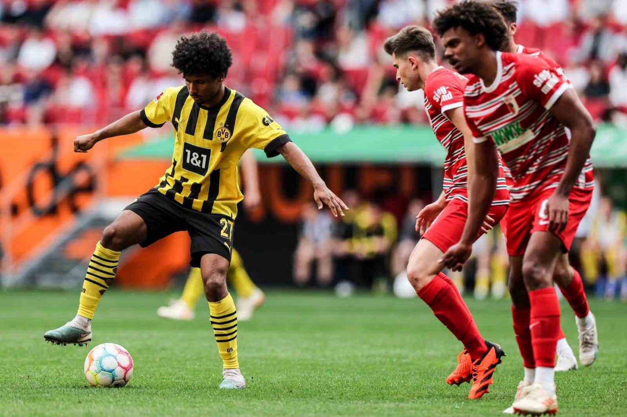 Borussia Dortmund son haftaya lider girdi