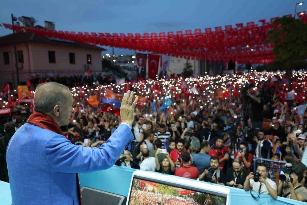Cumhurbaşkanı Erdoğan'dan aç gözlülükle fahiş fiyat artışı yapanlara net mesaj: Ümüğünü sıkacağız