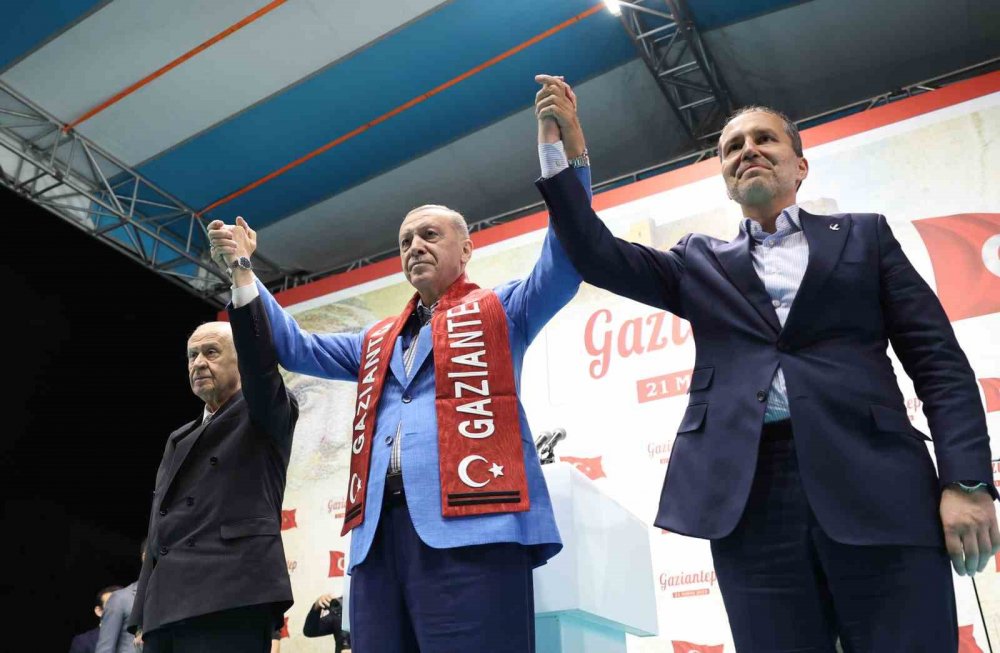 Cumhurbaşkanı Erdoğan'dan aç gözlülükle fahiş fiyat artışı yapanlara net mesaj: Ümüğünü sıkacağız
