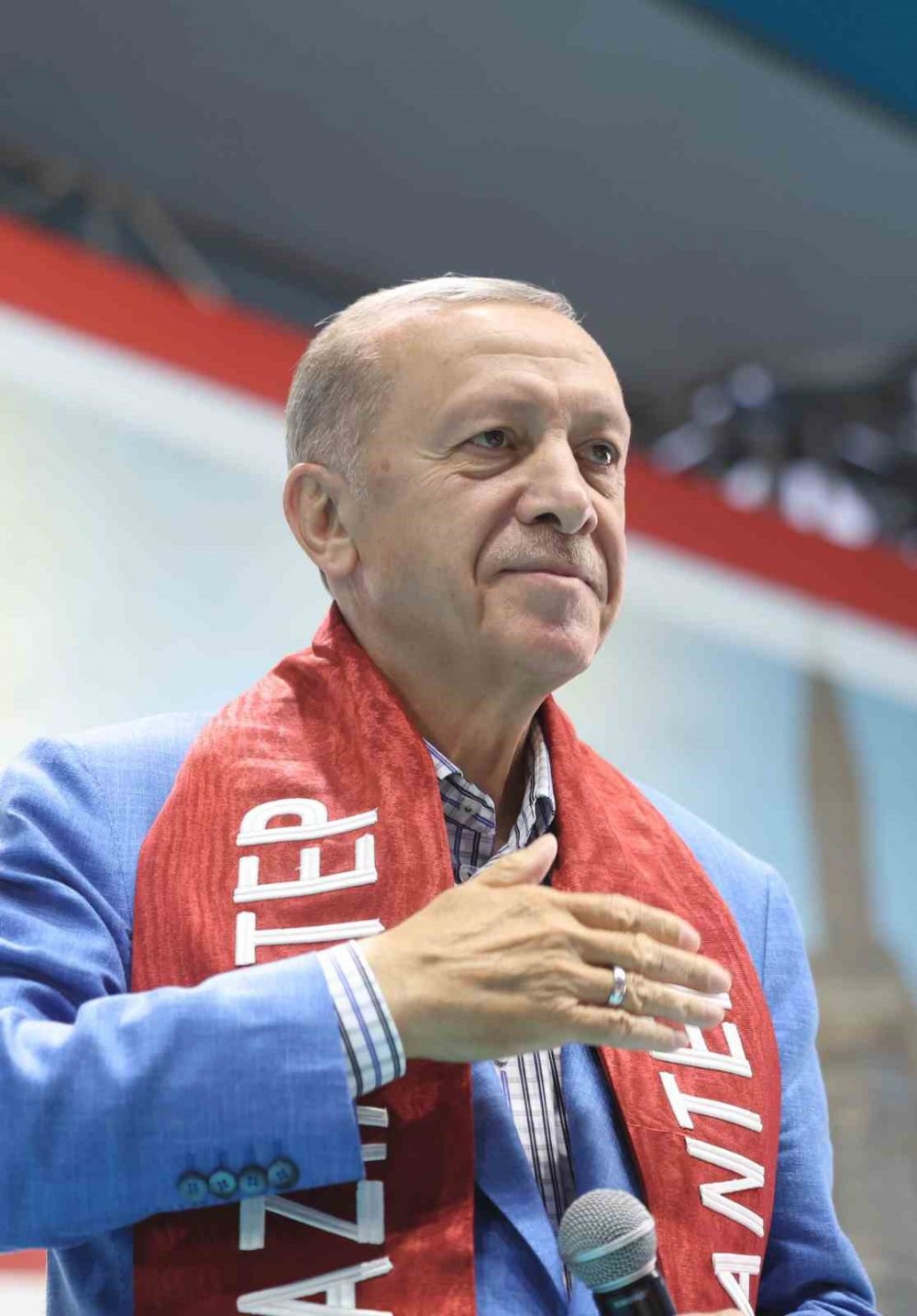 Cumhurbaşkanı Erdoğan'dan aç gözlülükle fahiş fiyat artışı yapanlara net mesaj: Ümüğünü sıkacağız