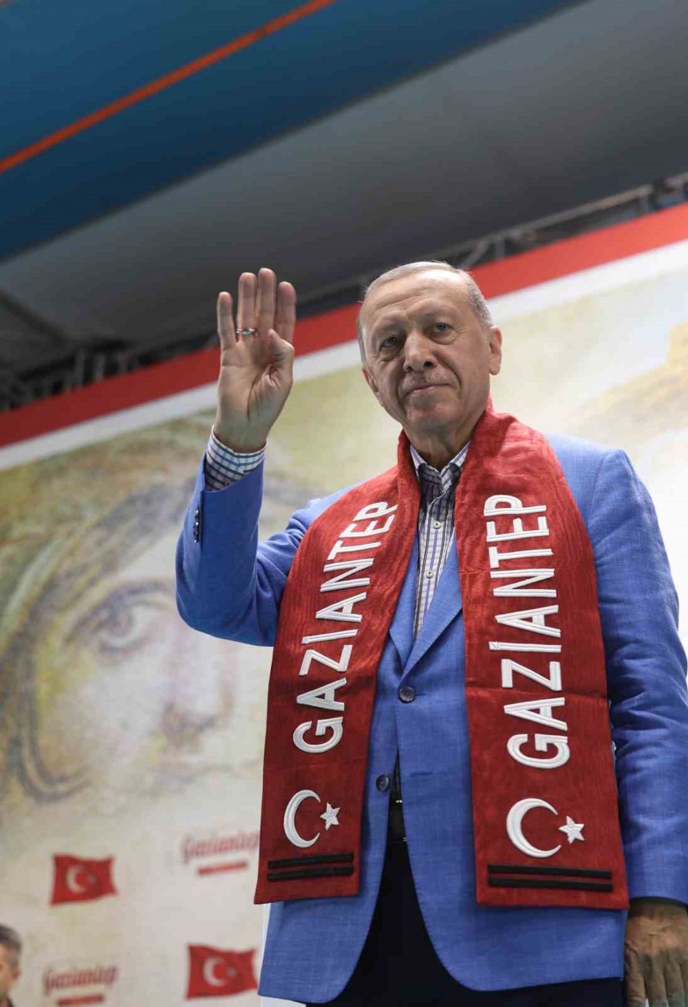 Cumhurbaşkanı Erdoğan'dan aç gözlülükle fahiş fiyat artışı yapanlara net mesaj: Ümüğünü sıkacağız