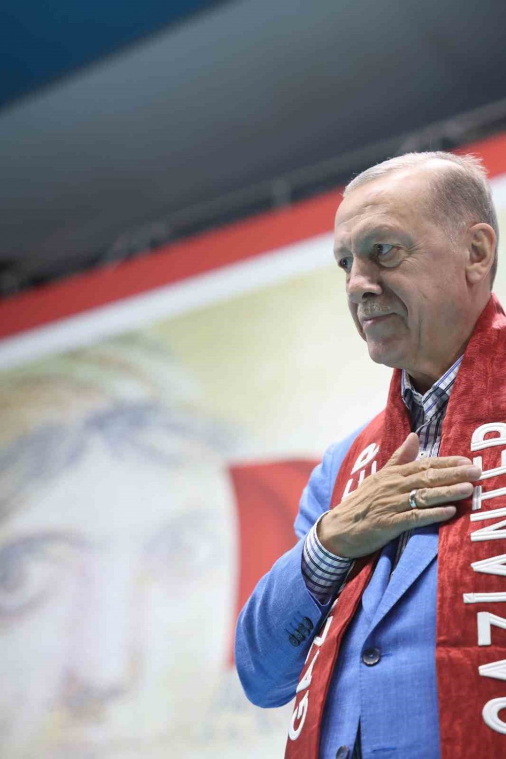 Cumhurbaşkanı Erdoğan'dan aç gözlülükle fahiş fiyat artışı yapanlara net mesaj: Ümüğünü sıkacağız