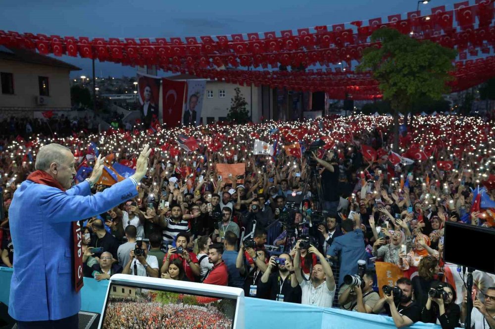 Cumhurbaşkanı Erdoğan'dan aç gözlülükle fahiş fiyat artışı yapanlara net mesaj: Ümüğünü sıkacağız