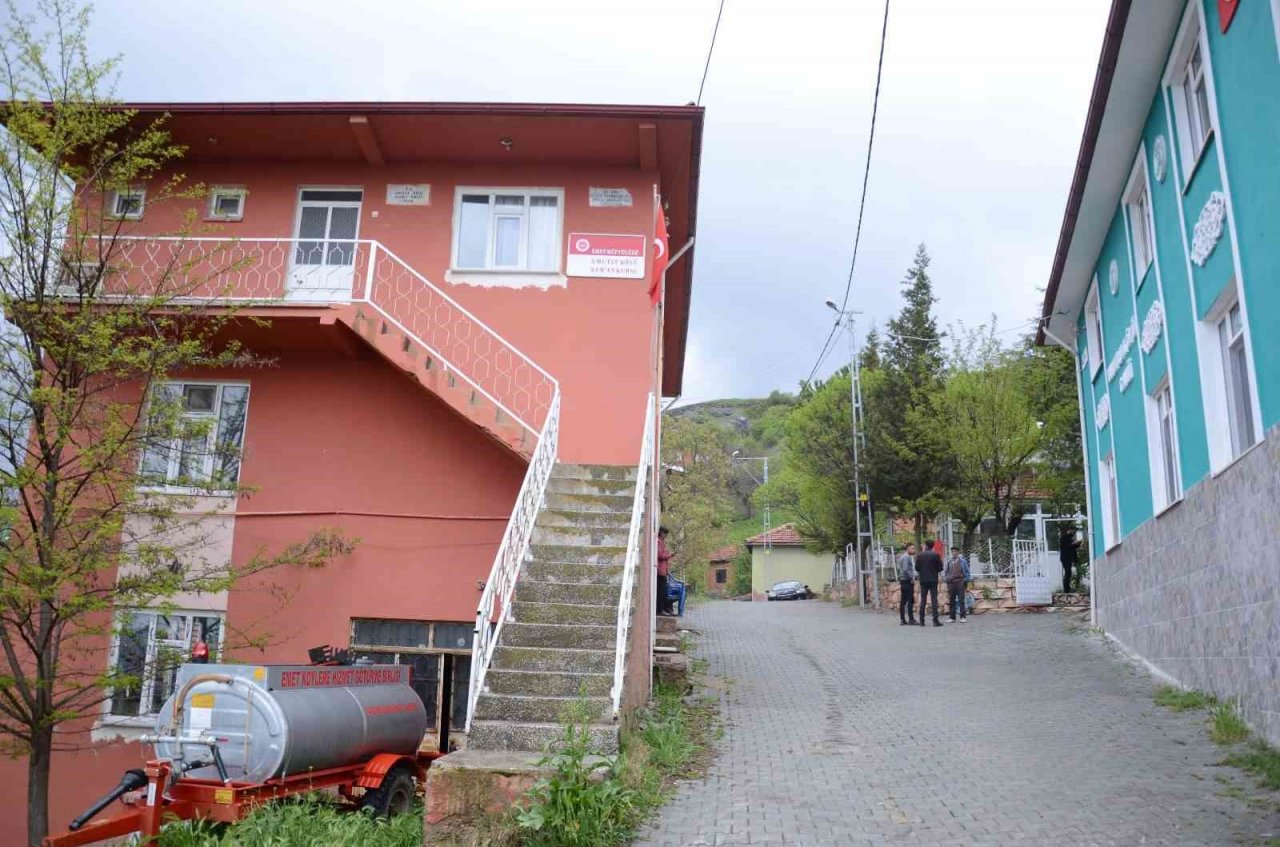 Emet’in Umutlu köyünde Erdoğan sevgisi