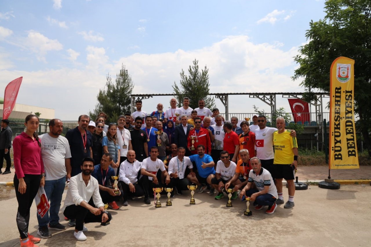 Dereceye girenler ödüllerini aldı