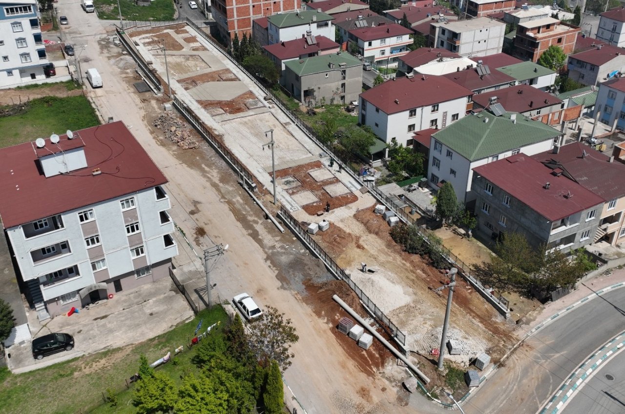 Dilovası’nda minikler yeni parklarına kavuşuyor