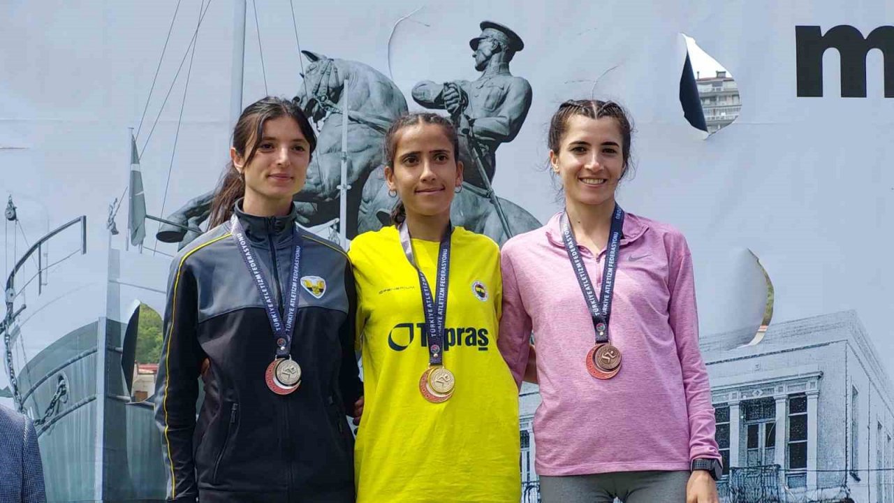 19 Mayıs Yarı Maratonu 248 sporcunun katılımıyla düzenlendi
