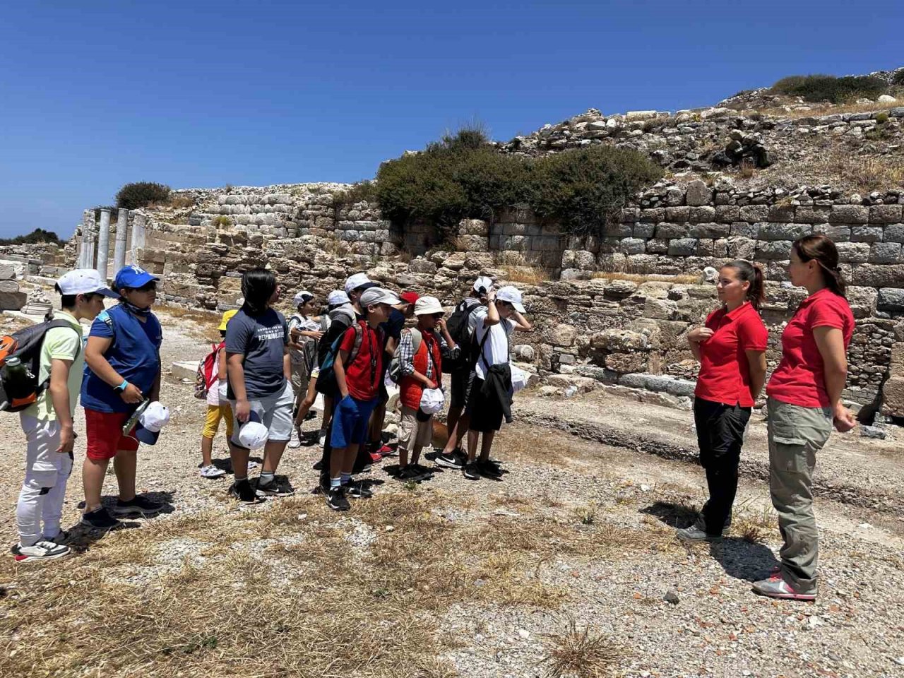 Marmaris BİLSEM öğrencileri Knidos’ta araştırma gezisi yaptı