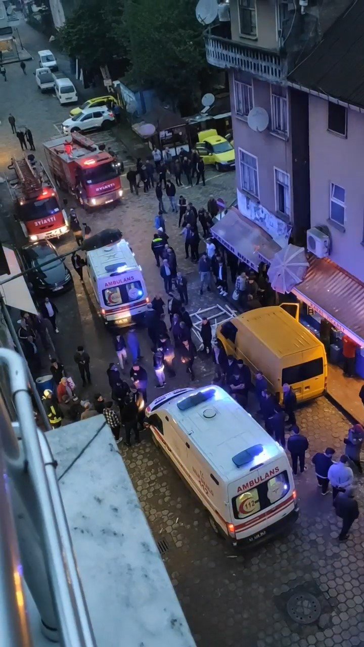 Rize’de evde tüp patladı: 2 yaralı