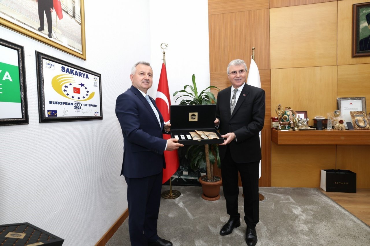 Başkan Yüce: “Şehrimizin kalkınmasında öncü adımlar atıyoruz”