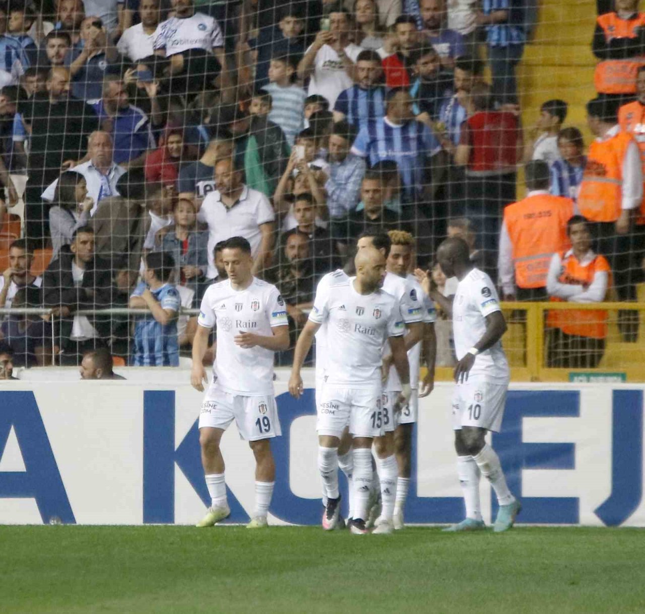 Spor Toto Süper Lig: Adana Demirspor: 1 - Beşiktaş: 4 (Maç sonucu)