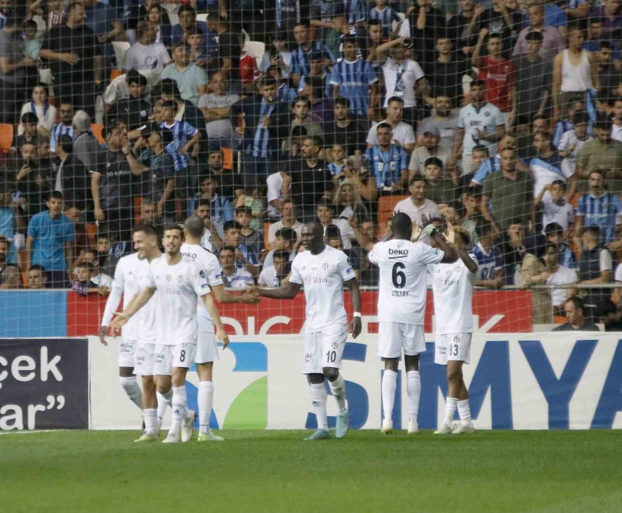 Spor Toto Süper Lig: Adana Demirspor: 1 - Beşiktaş: 4 (Maç sonucu)