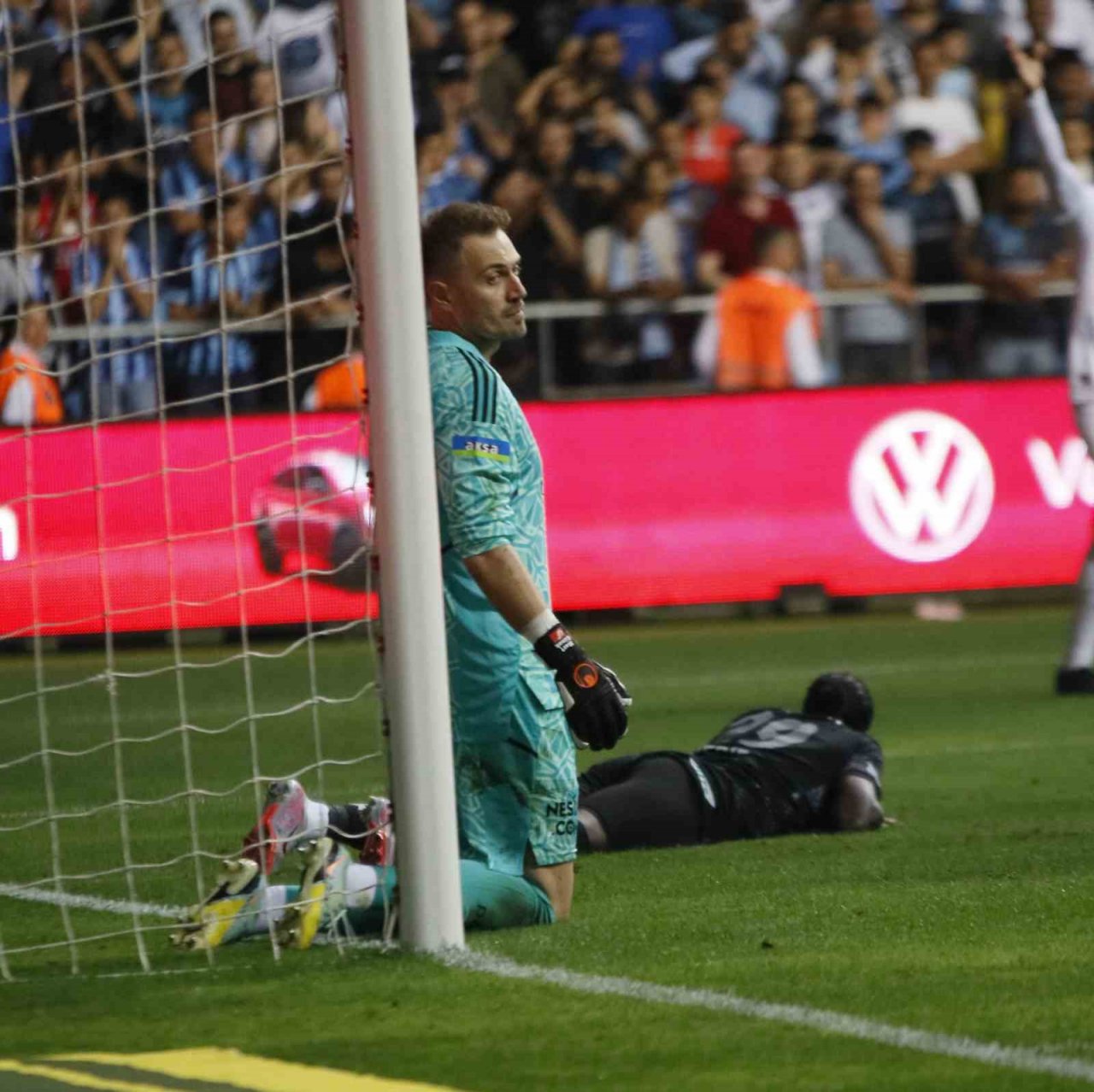 Spor Toto Süper Lig: Adana Demirspor: 1 - Beşiktaş: 4 (Maç sonucu)