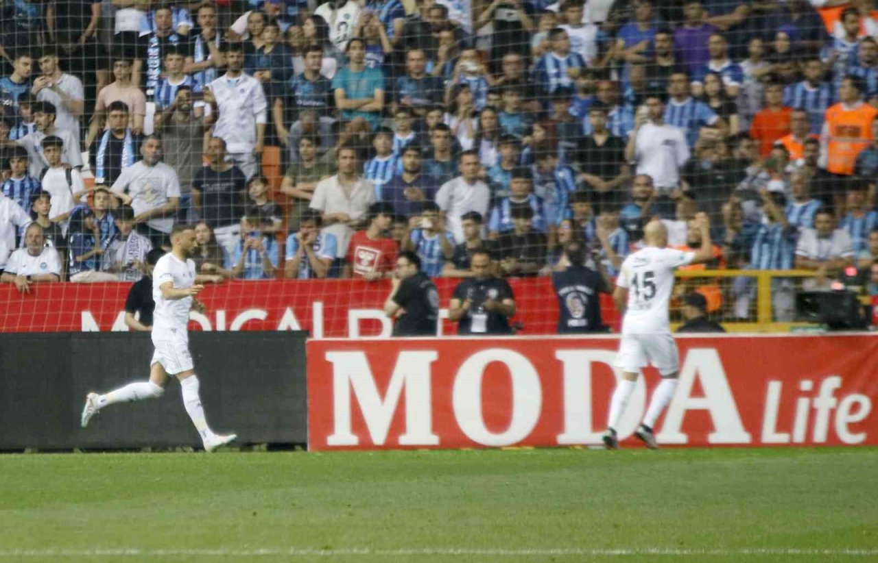 Spor Toto Süper Lig: Adana Demirspor: 1 - Beşiktaş: 4 (Maç sonucu)