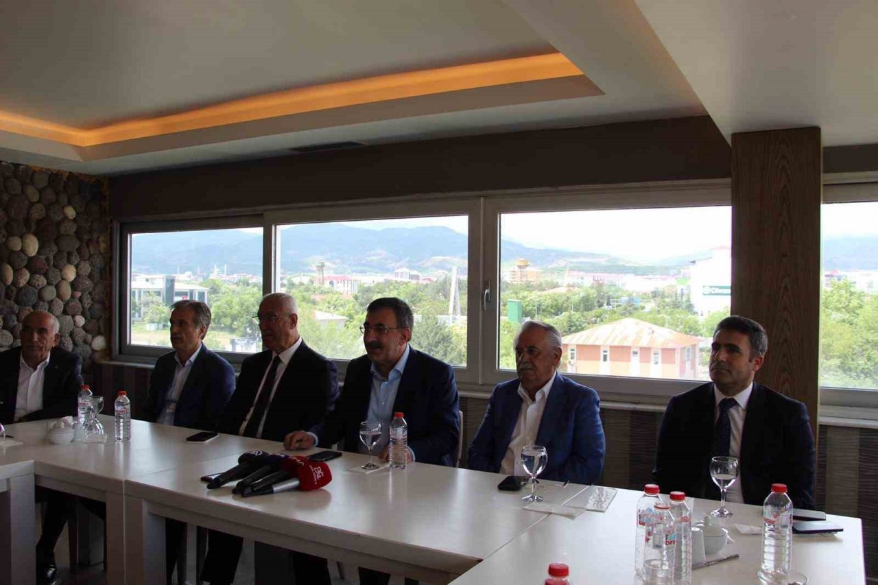 TBMM Plan ve Bütçe Komisyonu Başkanı Yılmaz: “Seçim sonrası muhalefetin U dönüşleri yaptığını görüyoruz”