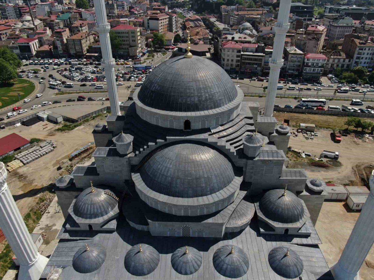 Doğu Karadeniz’in en büyük cami ve külliyesinin 2024 yılı Ramazan ayında açılması planlanıyor