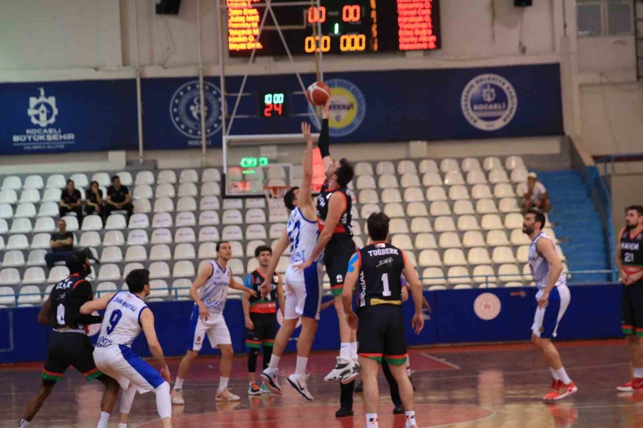 TBL: Kocaeli BŞB Kağıtspor: 85 - Haremspor: 106