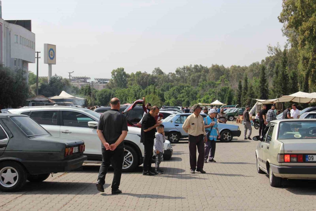 2. el oto pazarında yaprak kıpırdamadı