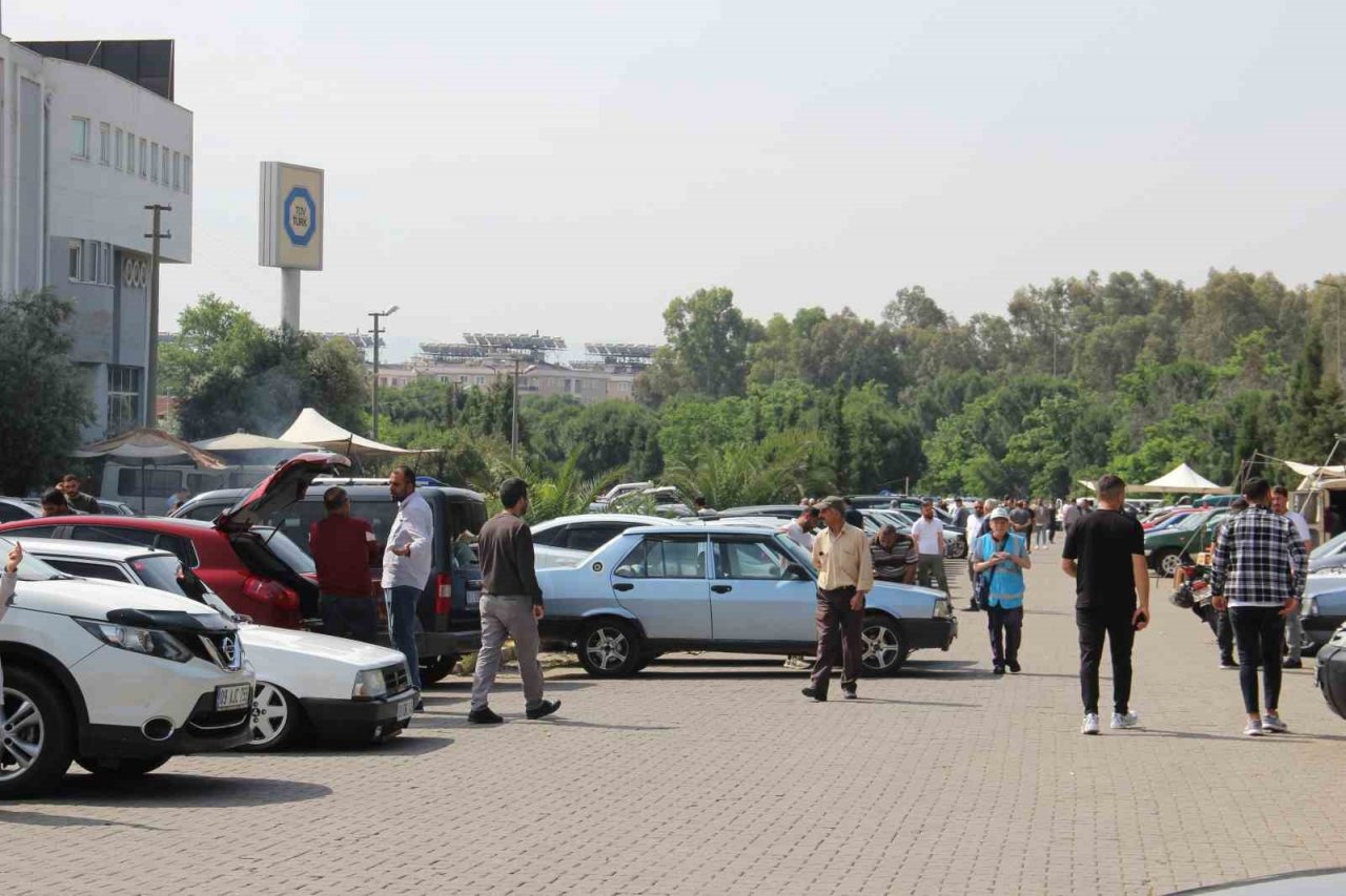 2. el oto pazarında yaprak kıpırdamadı