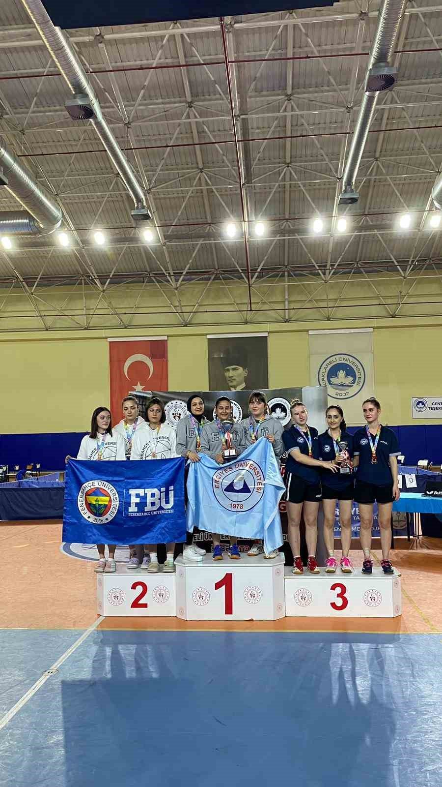 ERÜ Masa Tenisi takımı Türkiye şampiyonu oldu