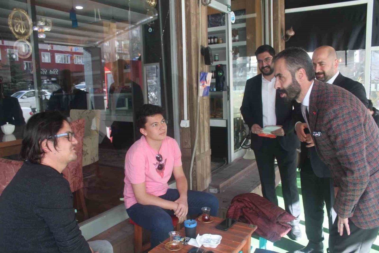Çakır kolları tekrar sıvıyor