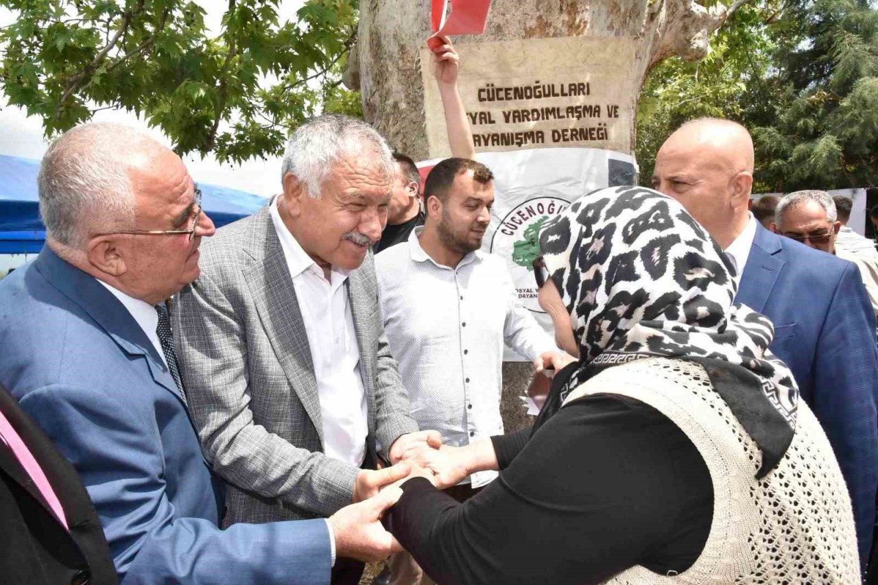 Başkan Karalar, Kozan, Sarıçam ve Yüreğir’de halkla buluştu