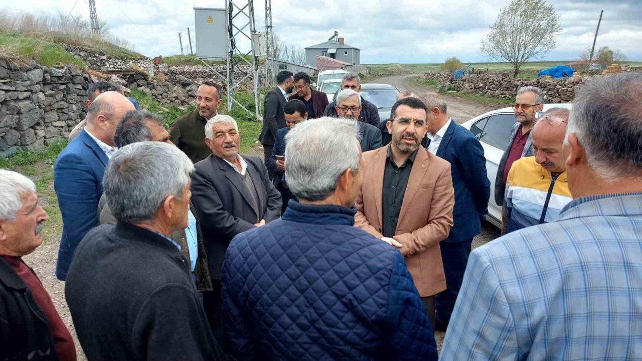 AK Parti Milletvekili Çalkın, kapı kapı dolaşıyor