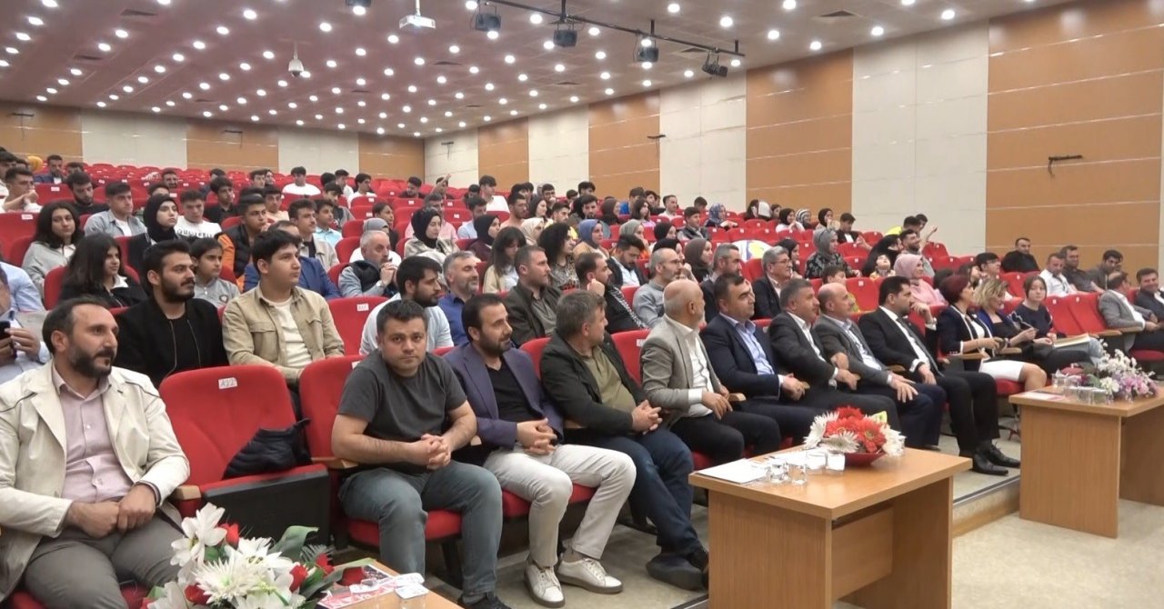 Ataman Özbay başarı hikayesini gençlerle paylaştı