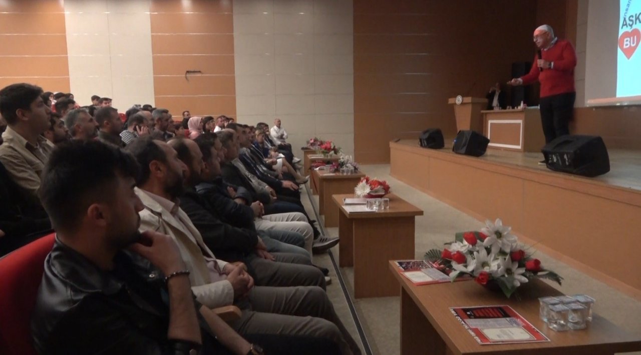 Ataman Özbay başarı hikayesini gençlerle paylaştı