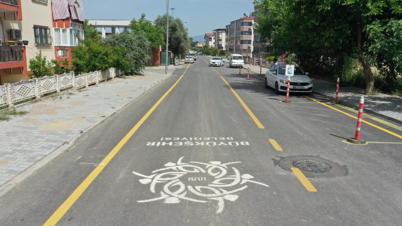 Aydın Büyükşehir Belediyesi Kuyucak’taki yol çalışmalarını tamamladı