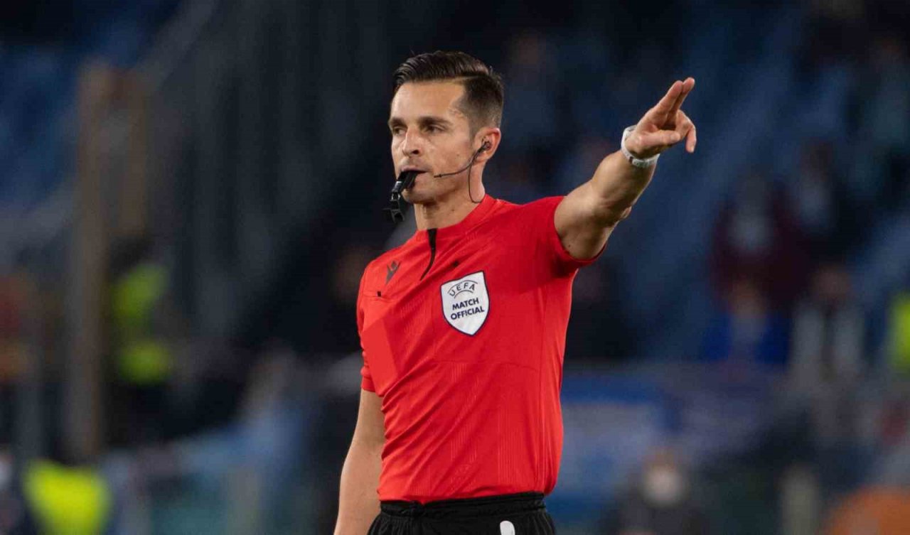 UEFA Avrupa Ligi ve UEFA Konferans Ligi finallerinin hakemleri belli oldu
